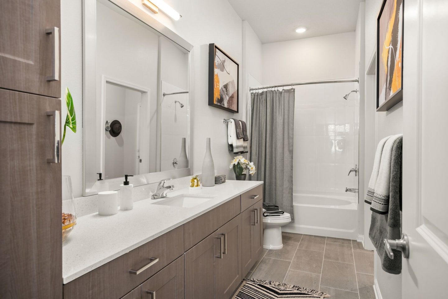 Sanctuary at Daytona Image 21