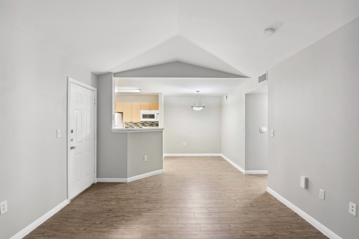 SoCo Apartments Image 19
