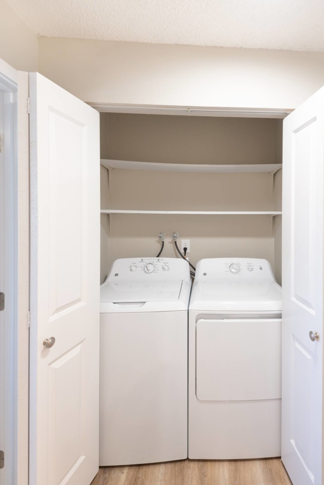 Riverside Park Apartments Image 22