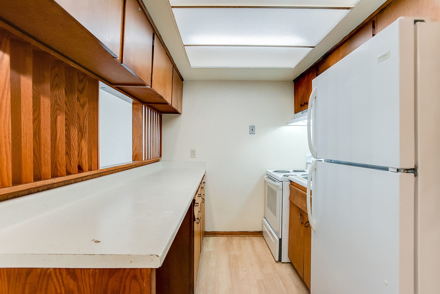 424 W 24th Street Image 4