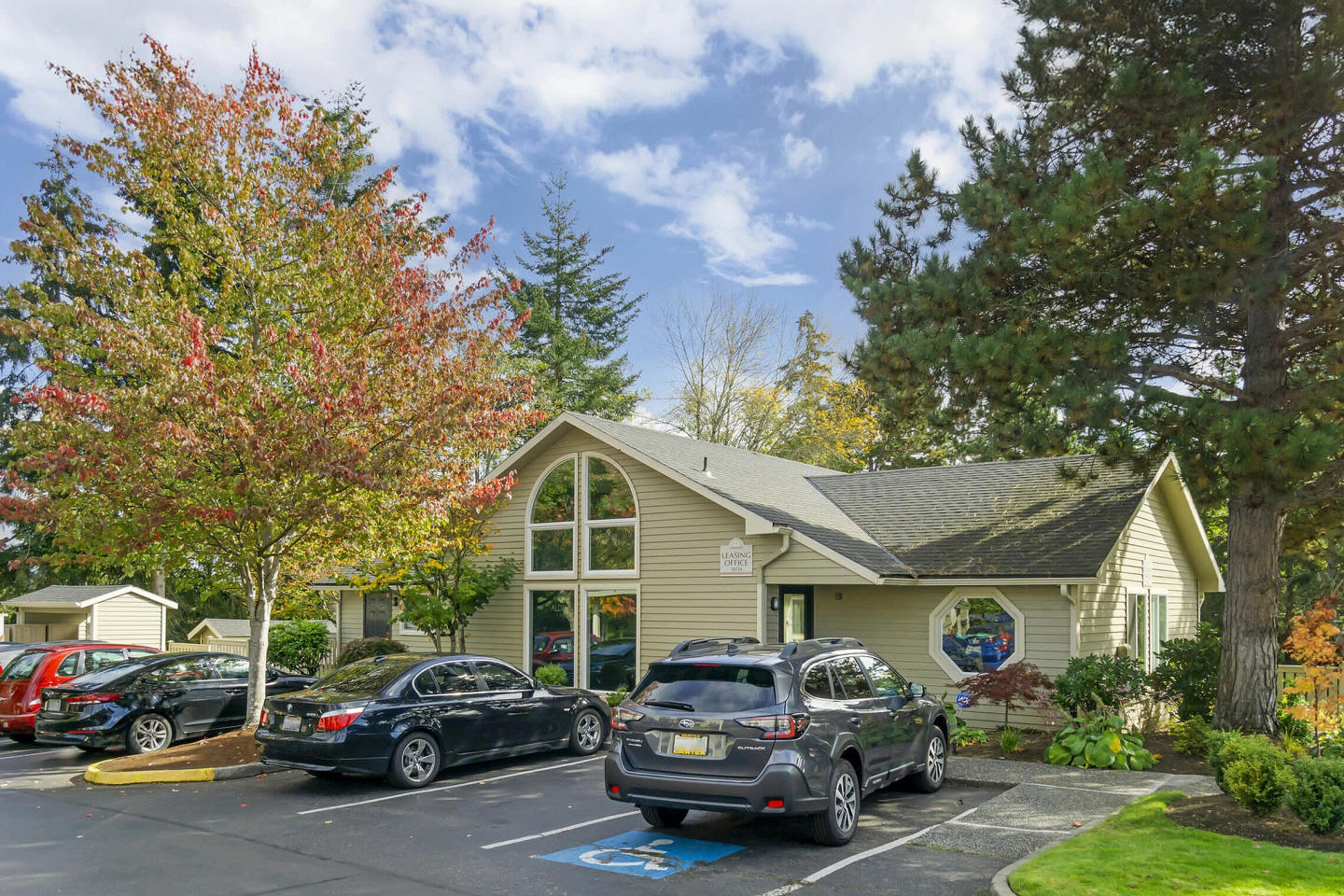 Alderwood Heights Image 30