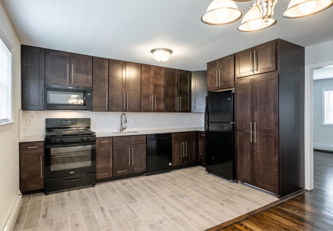 Kings Gardens Apartments Image 1