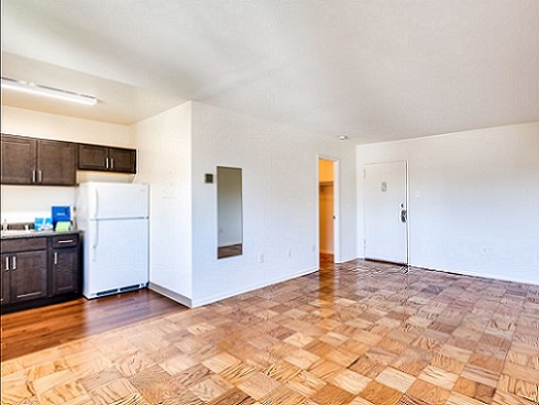 611 Park Avenue Image 15