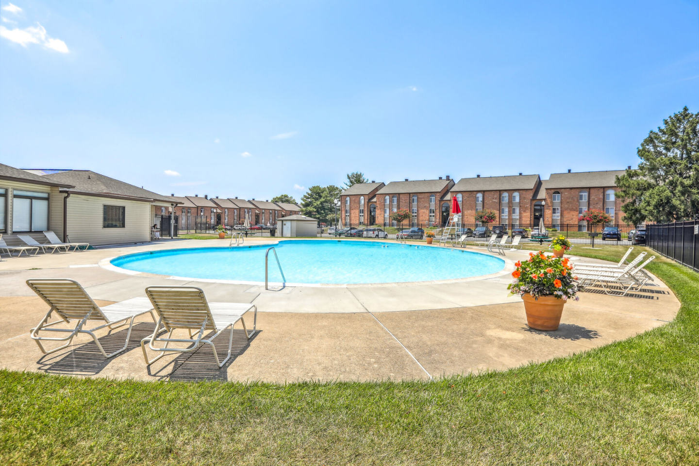 Tuscany Gardens Image 20