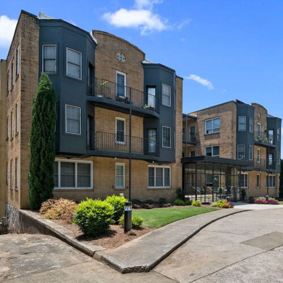 Andrews Court Image 4