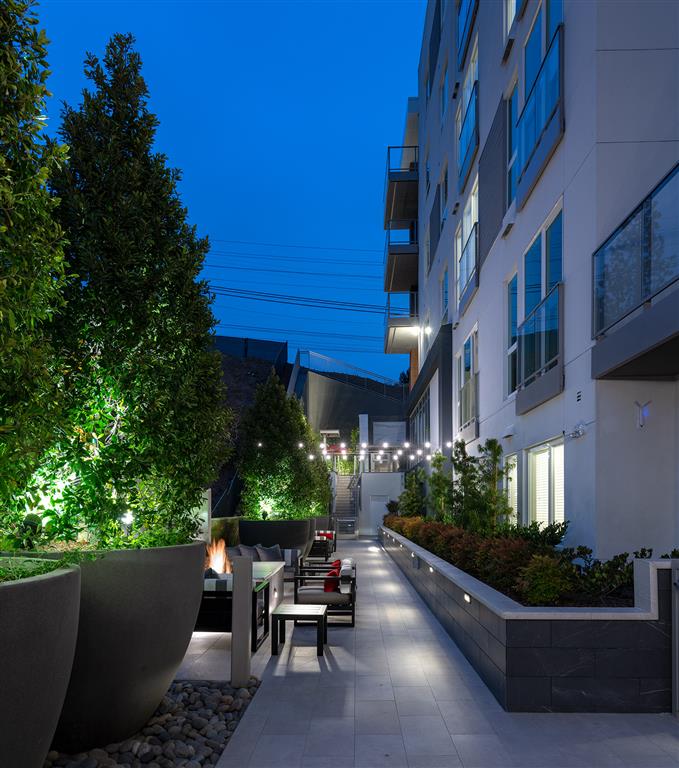 Kinley West LA Image 25