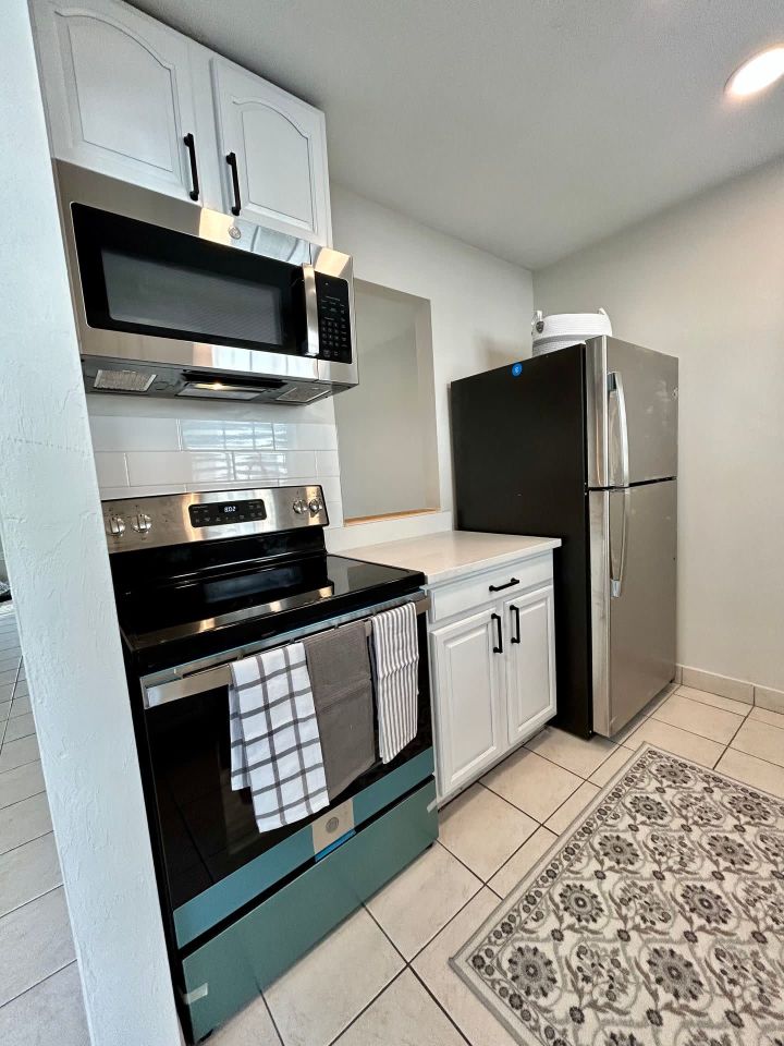 The Leland Apartments Image 9