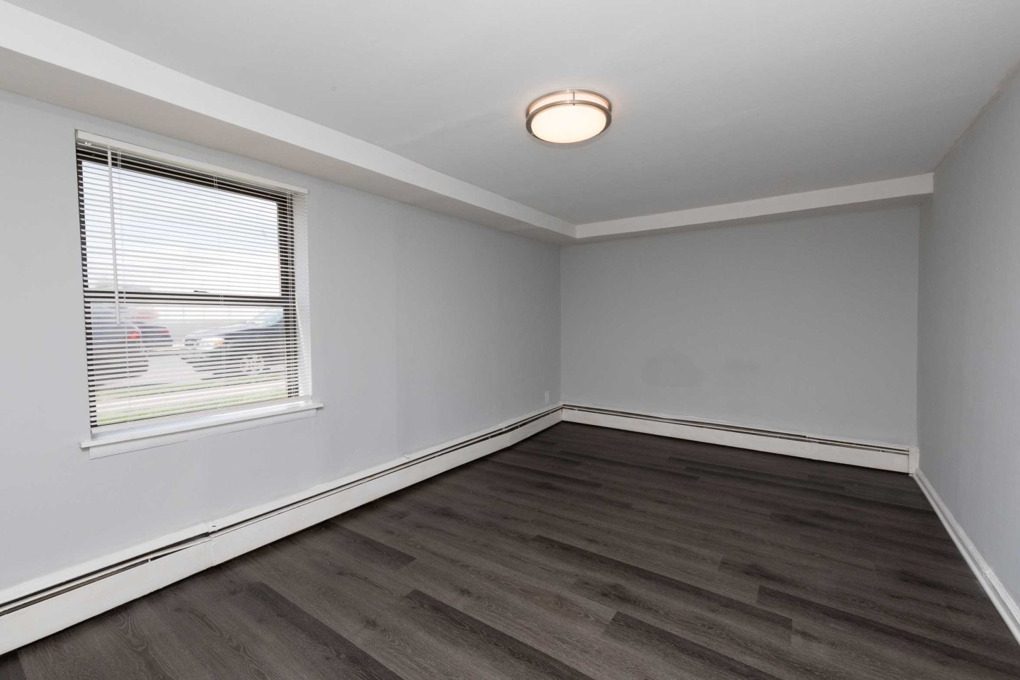 Revere Court Image 10