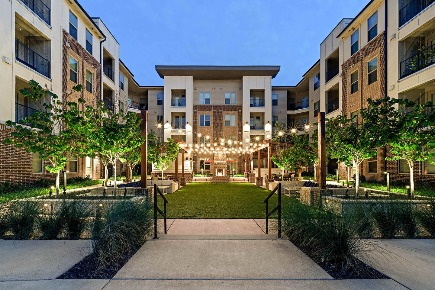 Knox at Metrocenter Image 36
