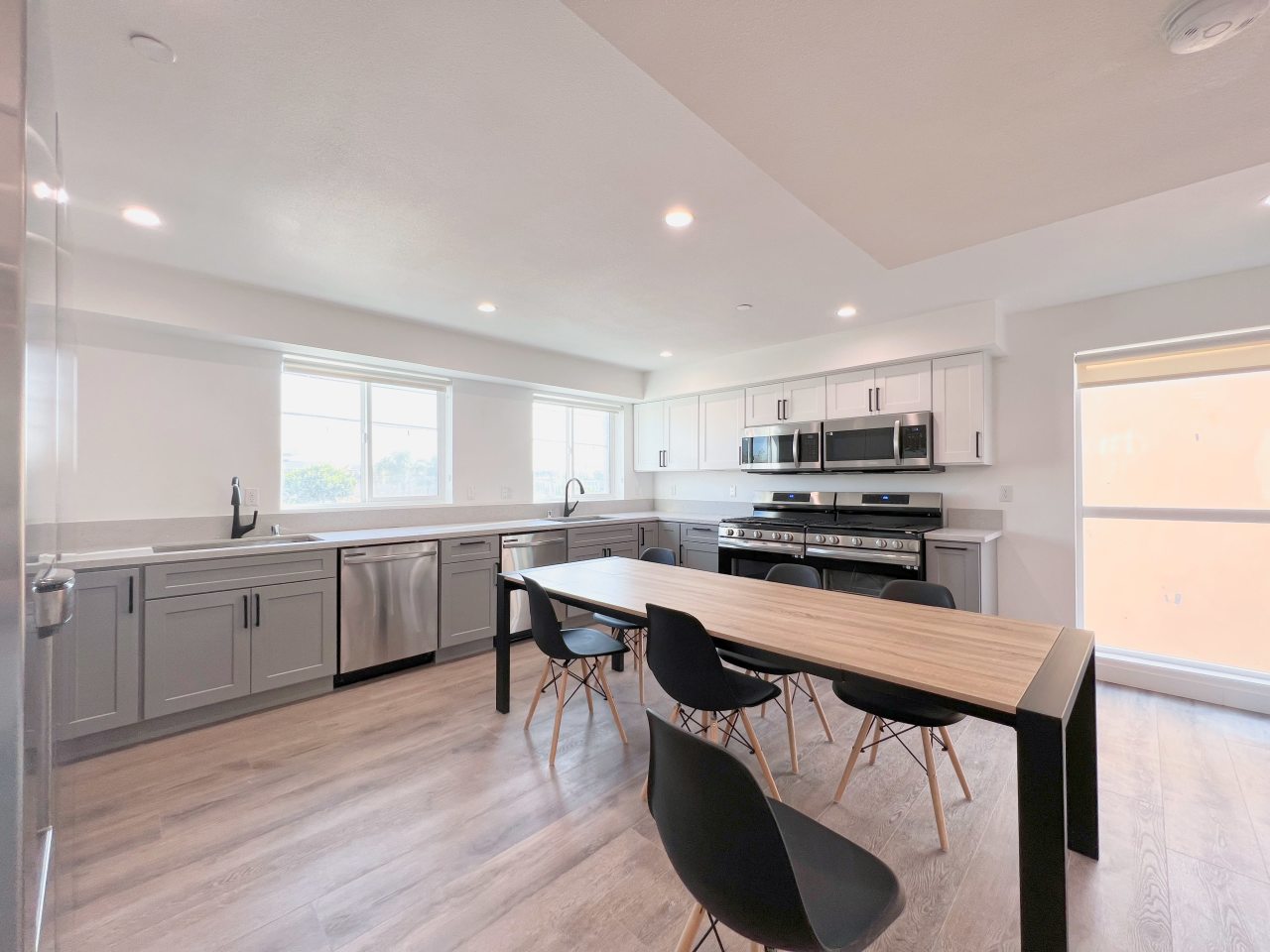 1366 W 35th Street - Co-Living Image 9