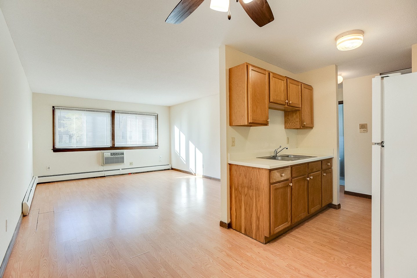 2017 Pillsbury Ave Image 3