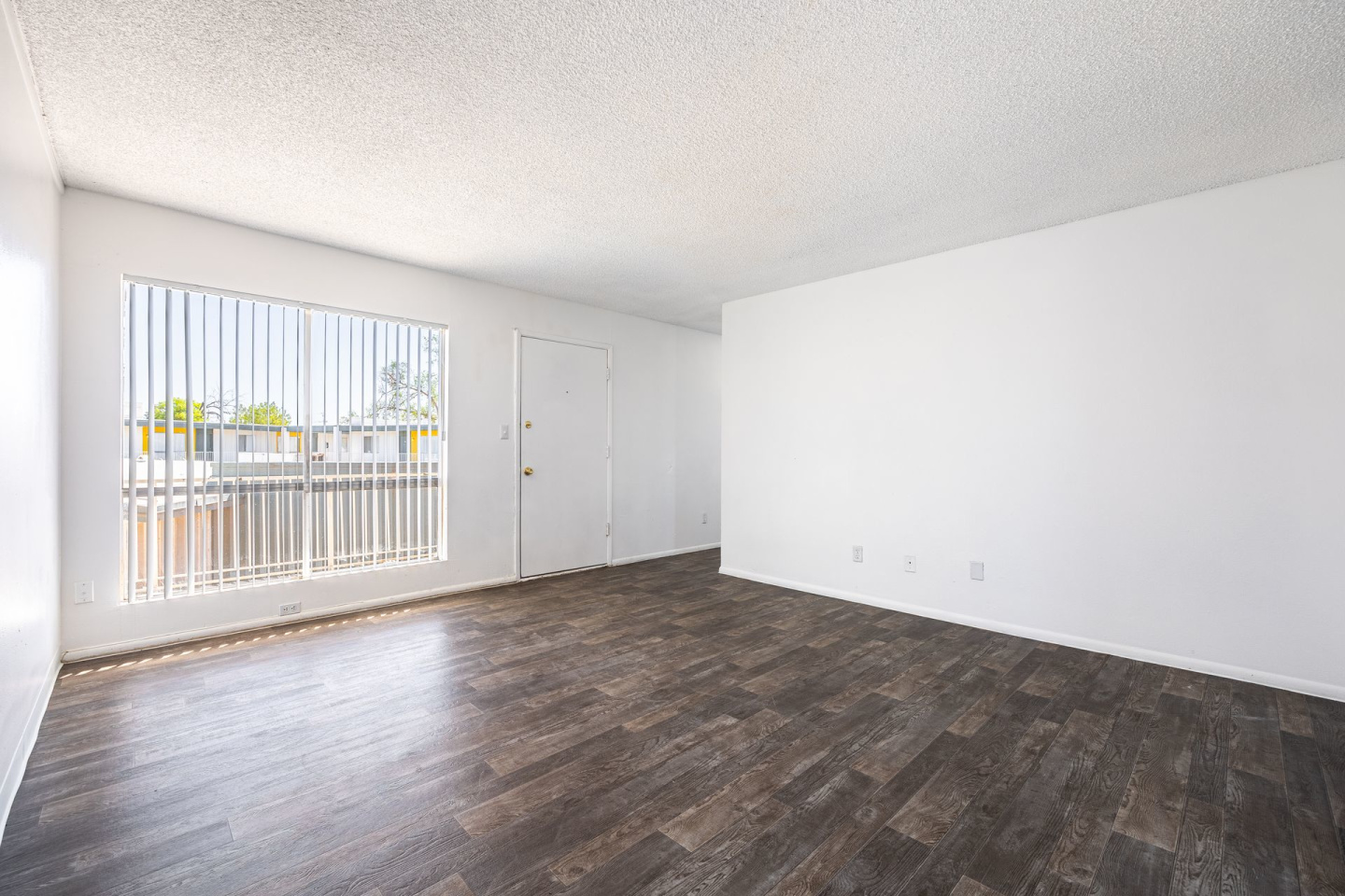Park West Apartments Image 24