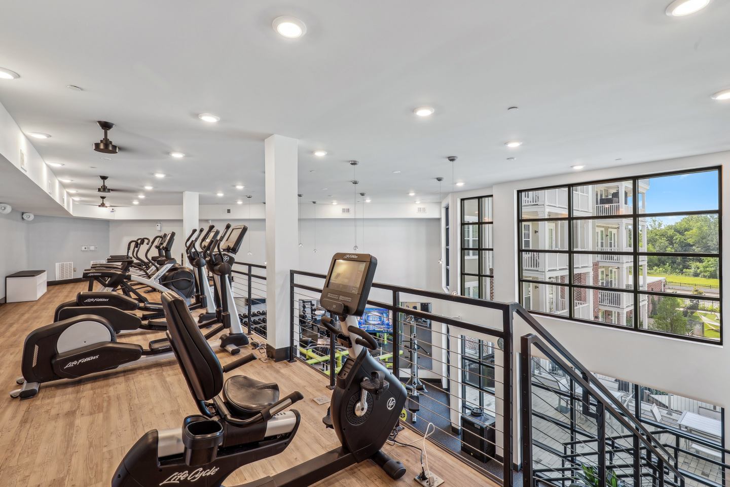 High Street View Luxury Apartments Image 11
