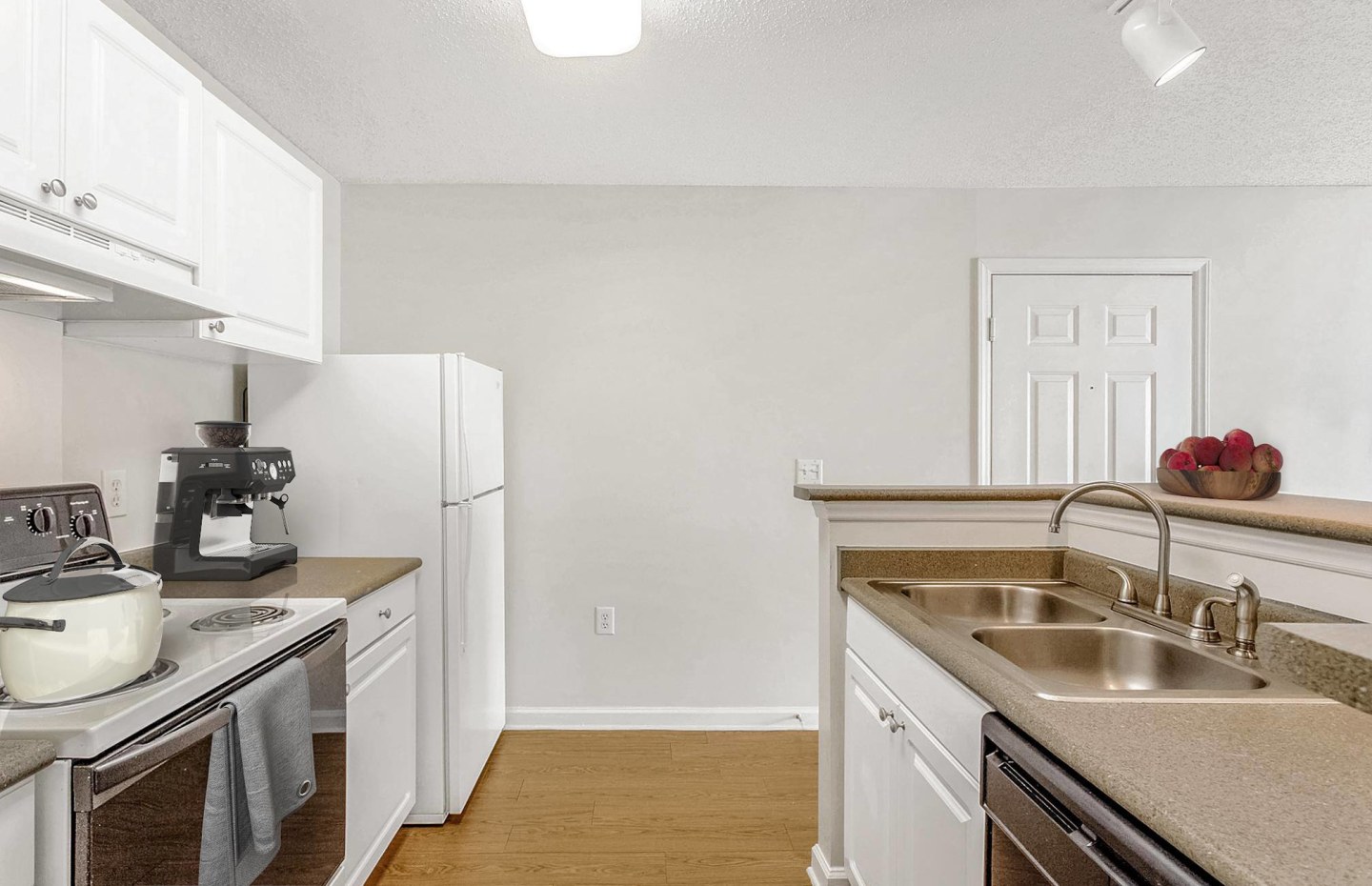 Affordable Housing - The Grayson Apartment Homes Image 34