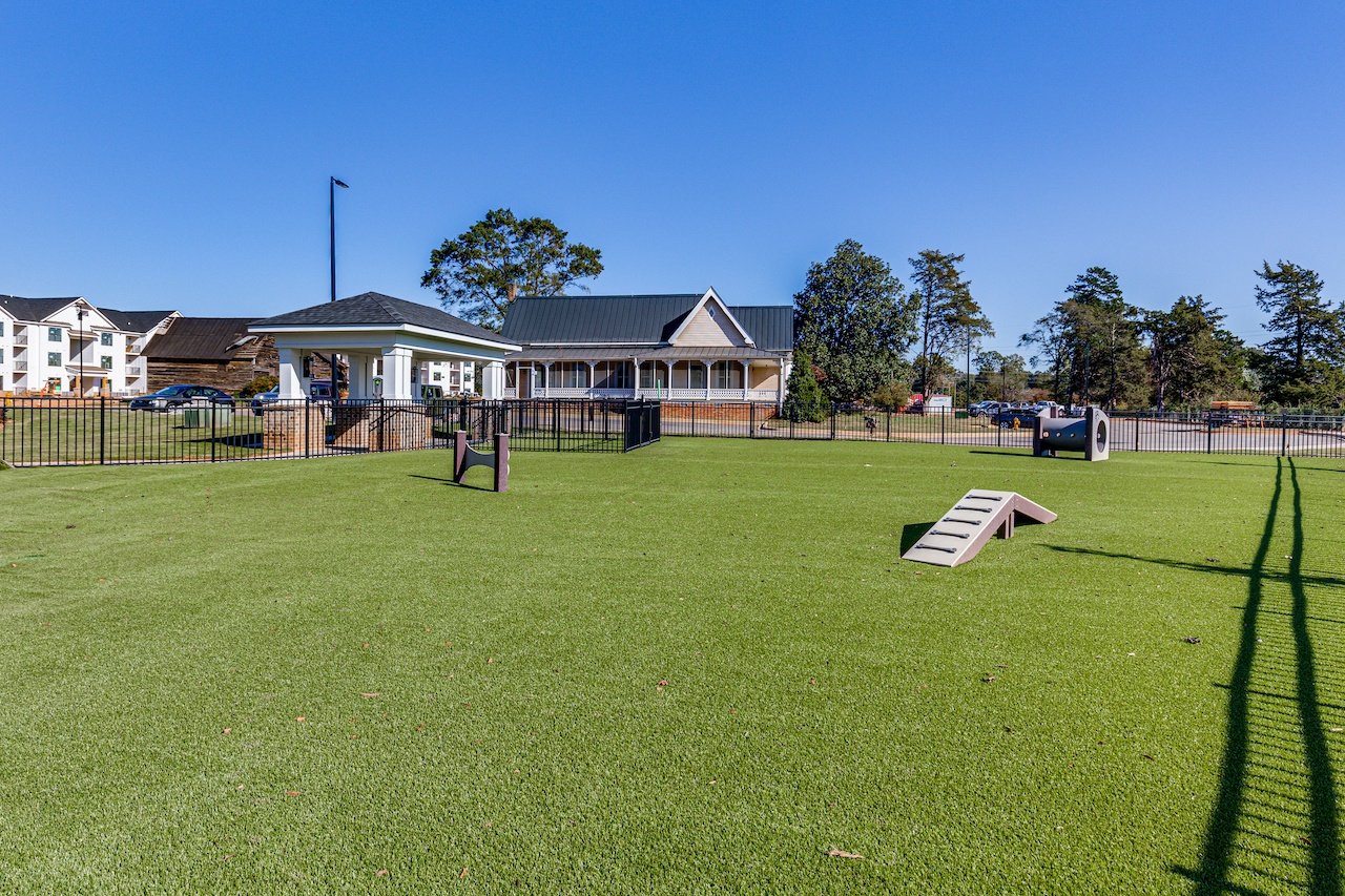 Evolve New Hope Farm Apartment Homes Image 12