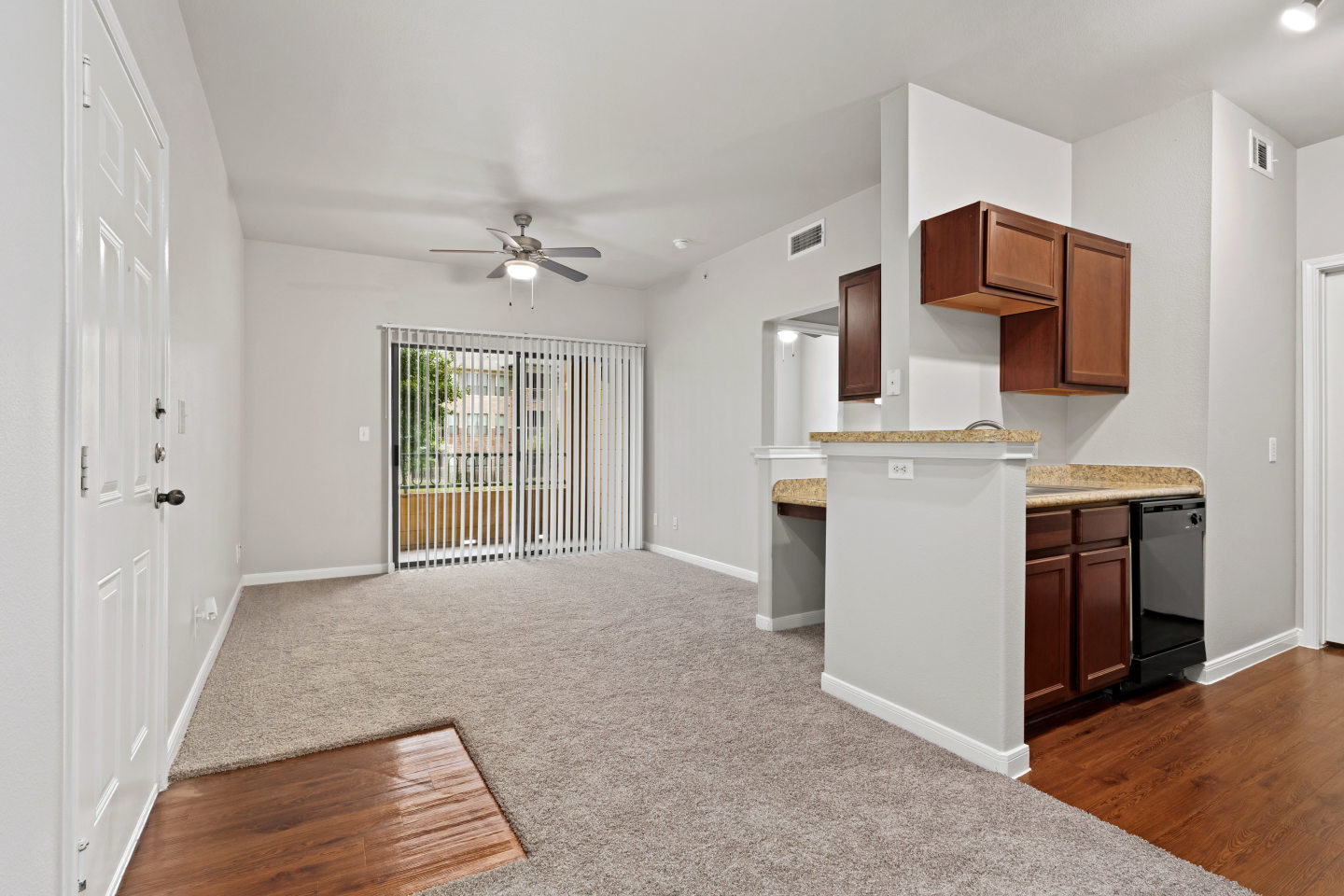 Bella Madera Image 19