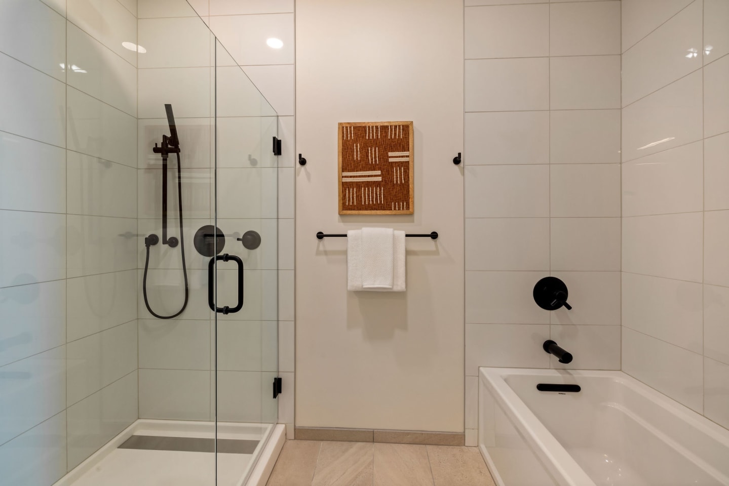 The Confidential Image 60