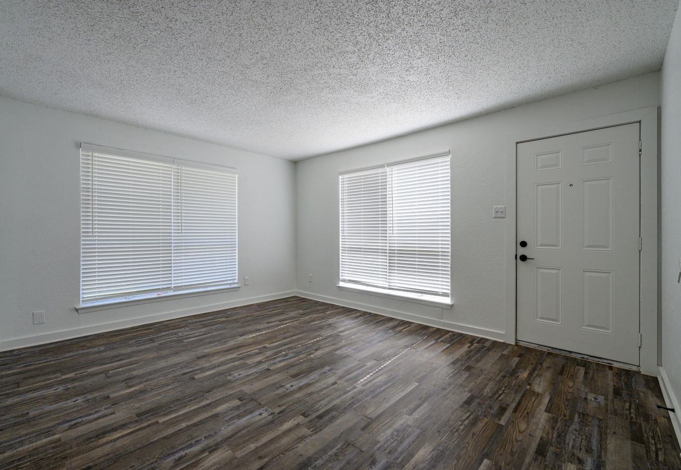 Regency Apartments Image 5
