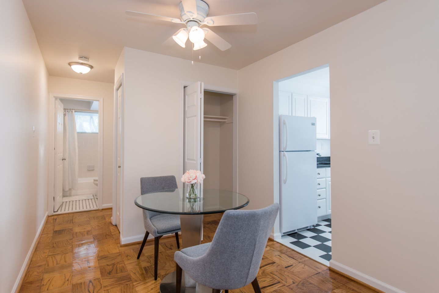 Mason Avenue Apartments Image 2