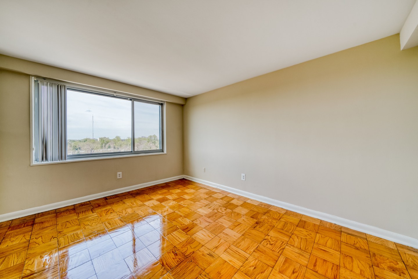 8600 Apartments Image 10