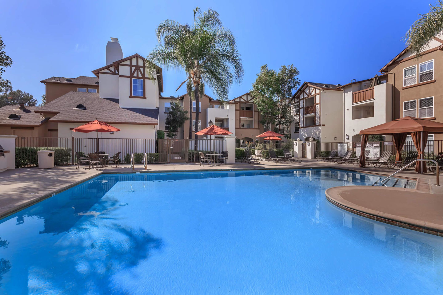 Heritage Park Senior - Ladera Image 7