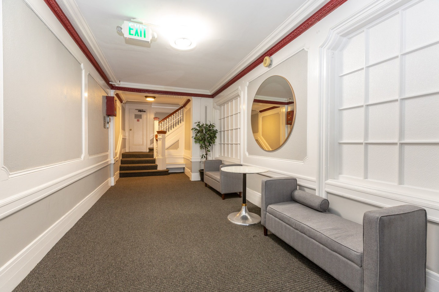 2360 Van Ness Image 3