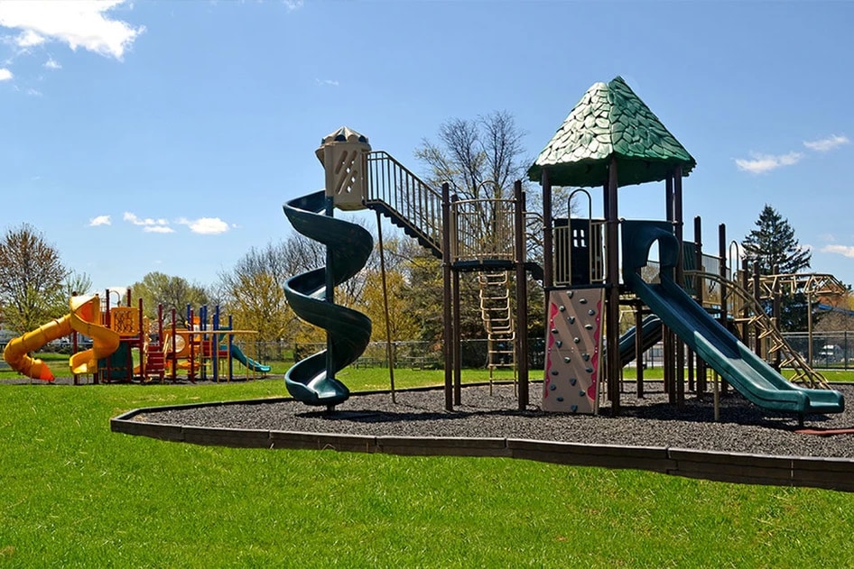 Hunters Glen Image 16