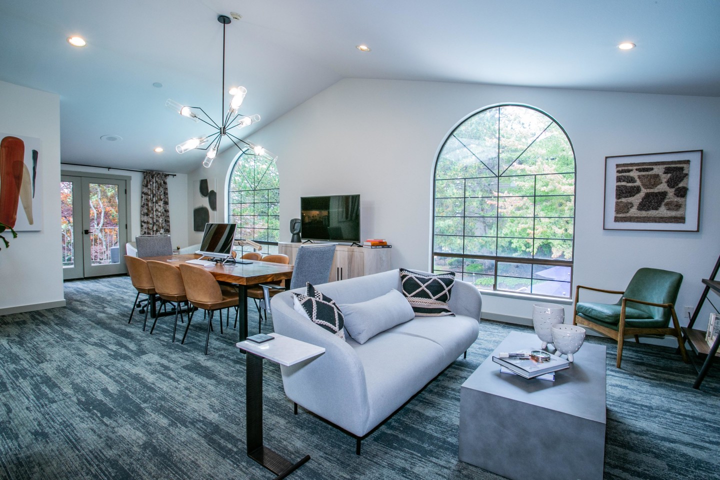 Woodcliffe Apartment Homes Image 3