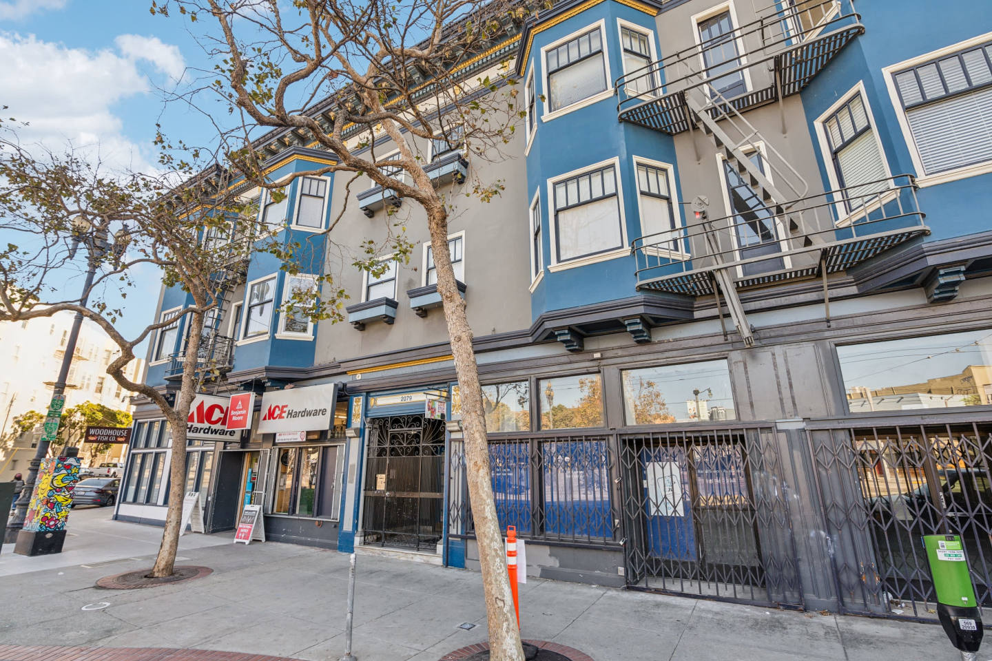 2075 Market St. Image 10