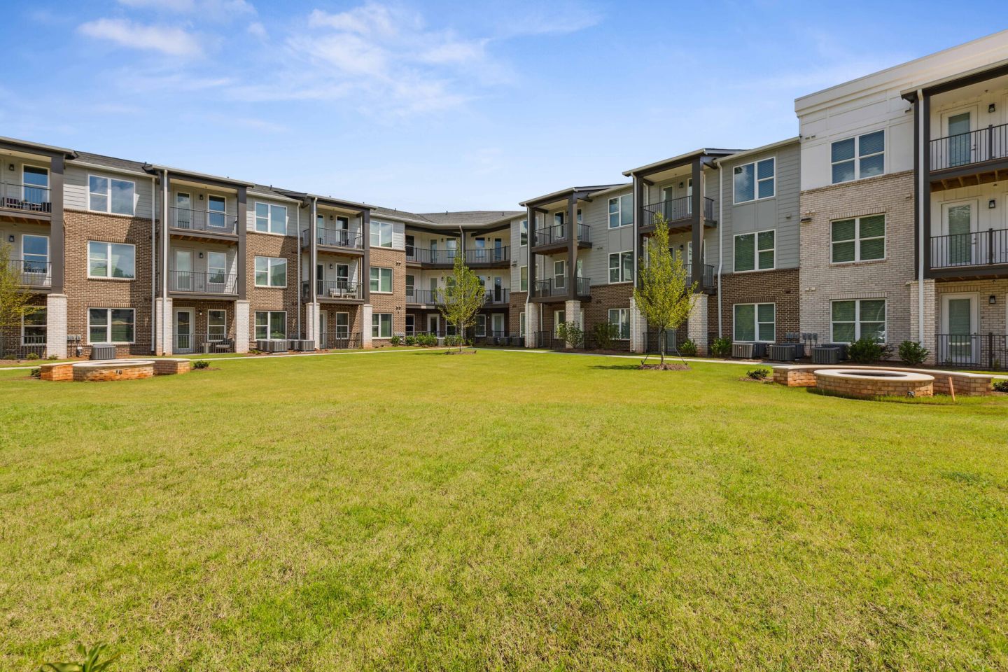Accent Suwanee Creek Image 19