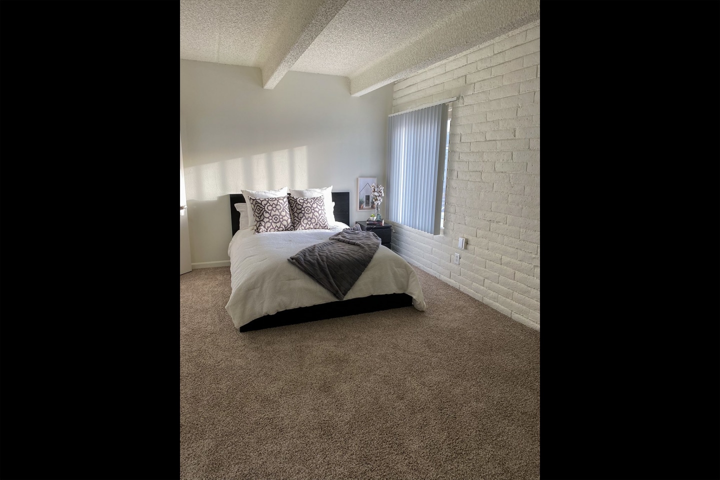 Harvard Square Apartments Image 6