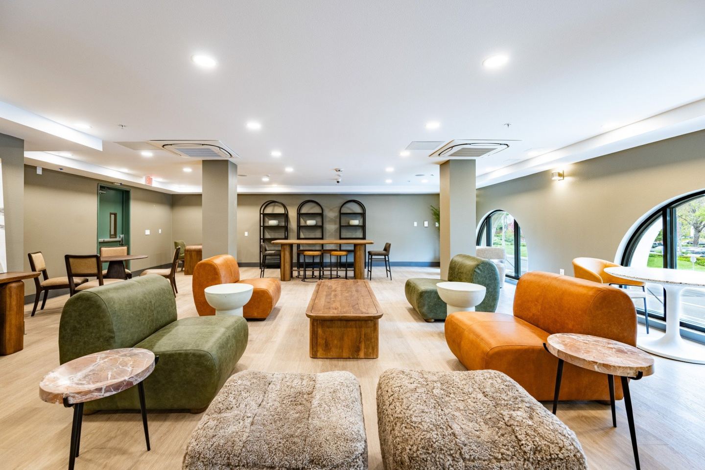 Enzo Apartments Image 12