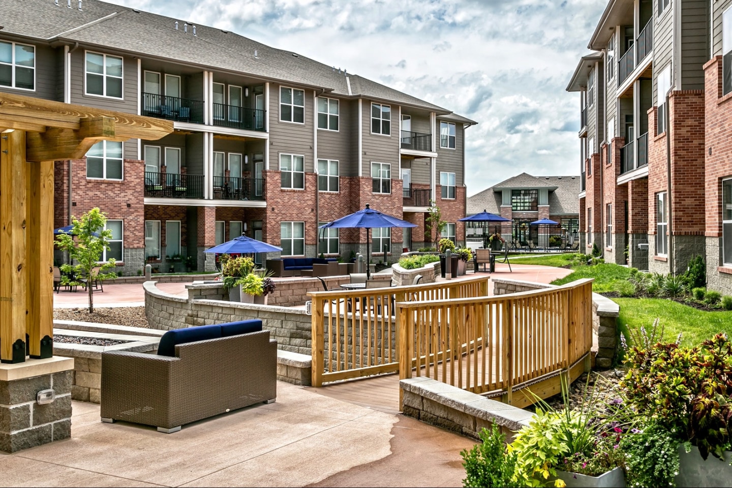 The Apartments at Lux 96 Image 63