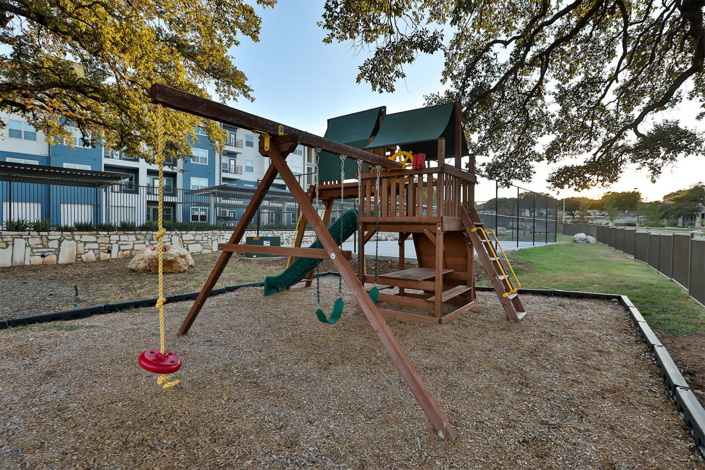 Devereaux Image 33