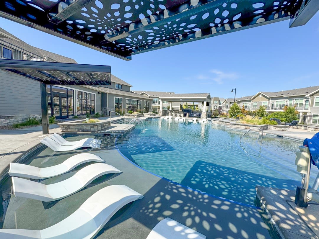 Icon Apartment Homes at Ferguson Farm Image 33