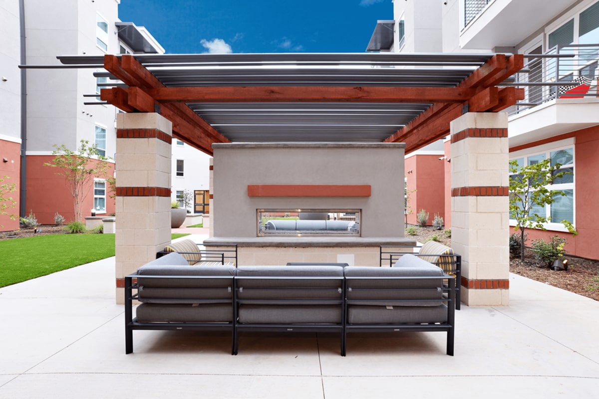 Liv+ Arlington - Student Housing Image 20