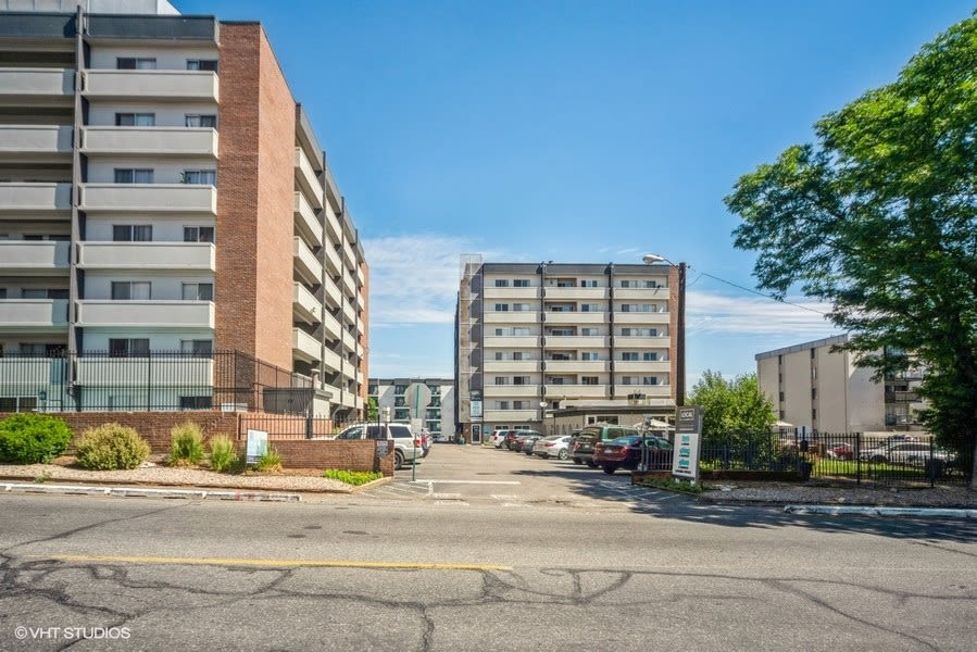 878 S Dexter Image 6