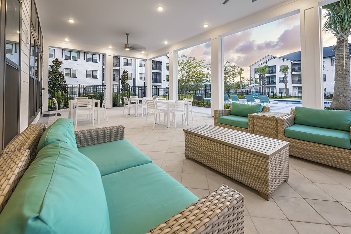Residences at Markets West Image 14