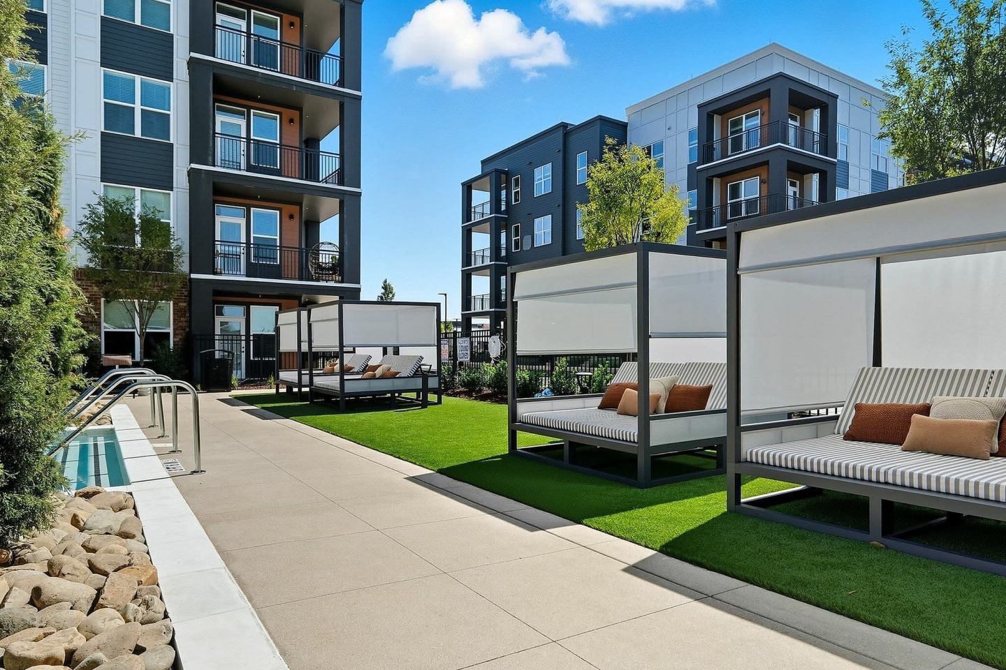 The Rowley Image 30