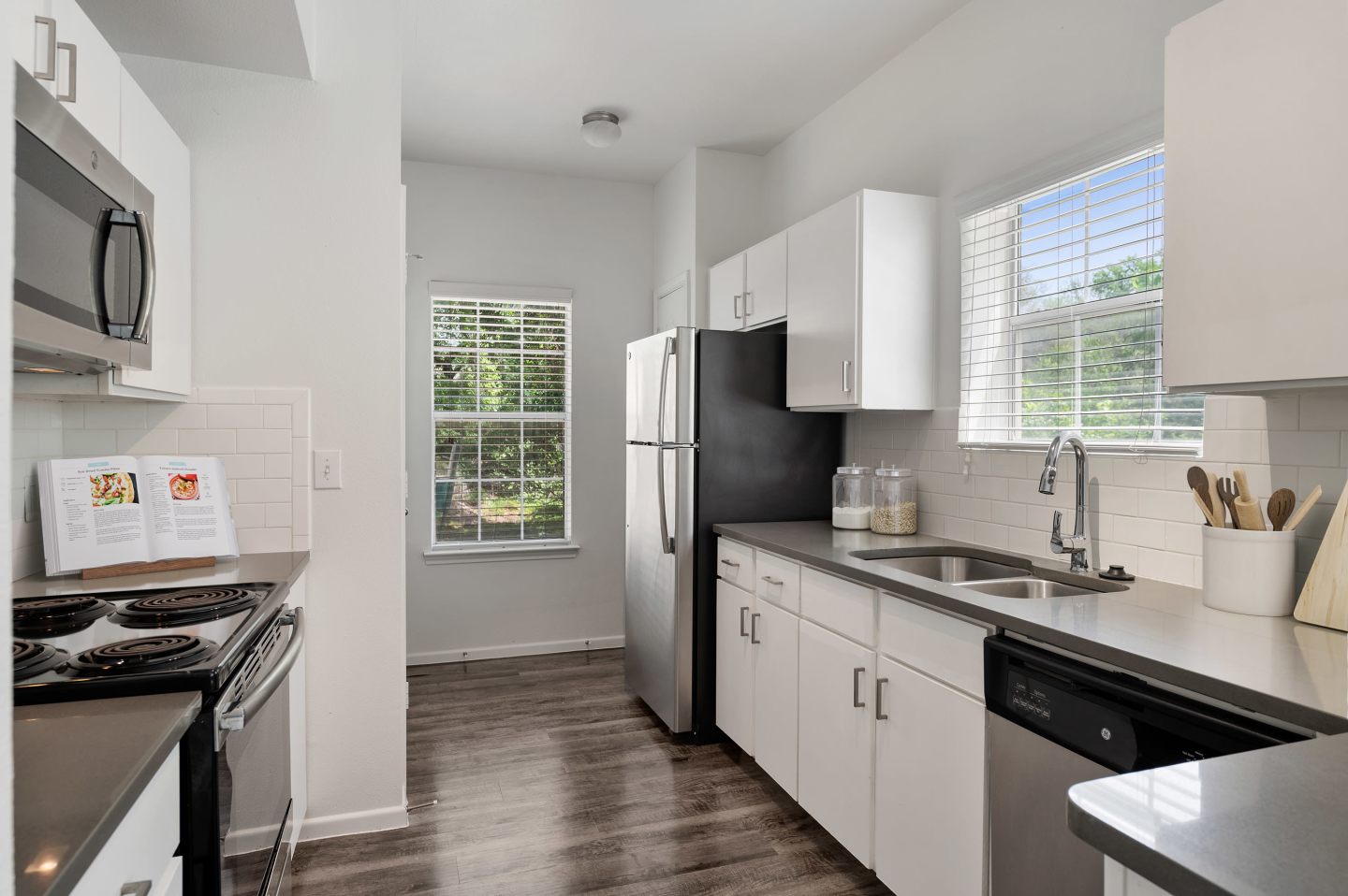 Cortland River Place Image 23
