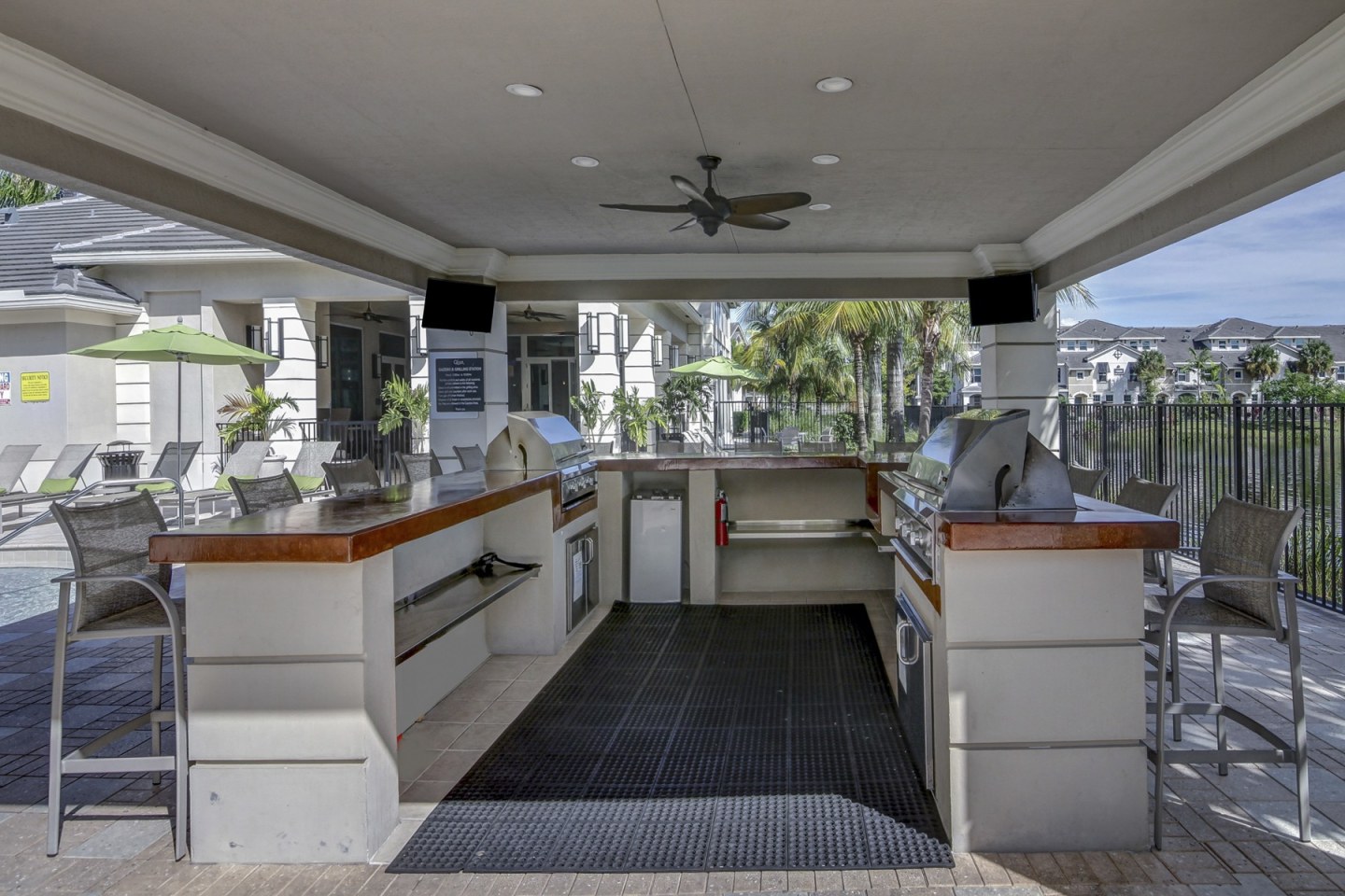 The Quaye at Palm Beach Gardens Image 16