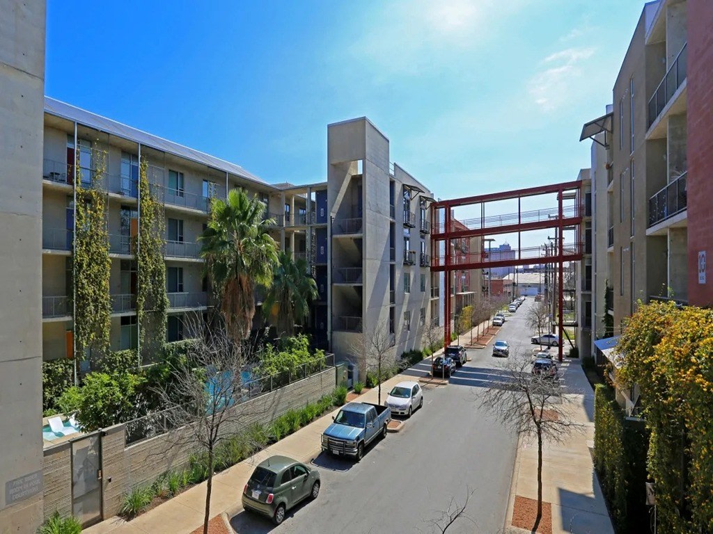 1221 Broadway Lofts Image 12