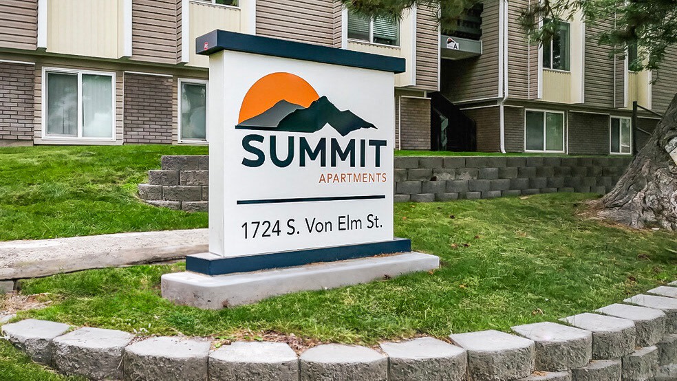 Summit Image 33