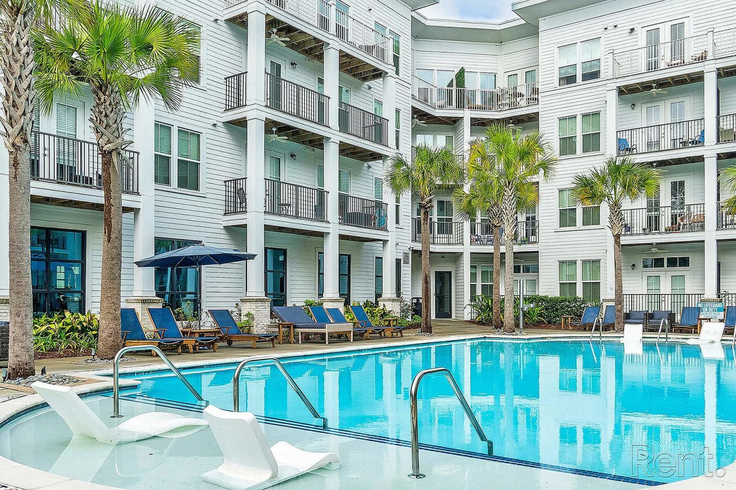 Avalon at James Island Image 15