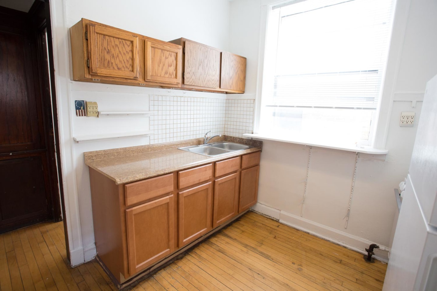 Greenwood 5201 Image 21