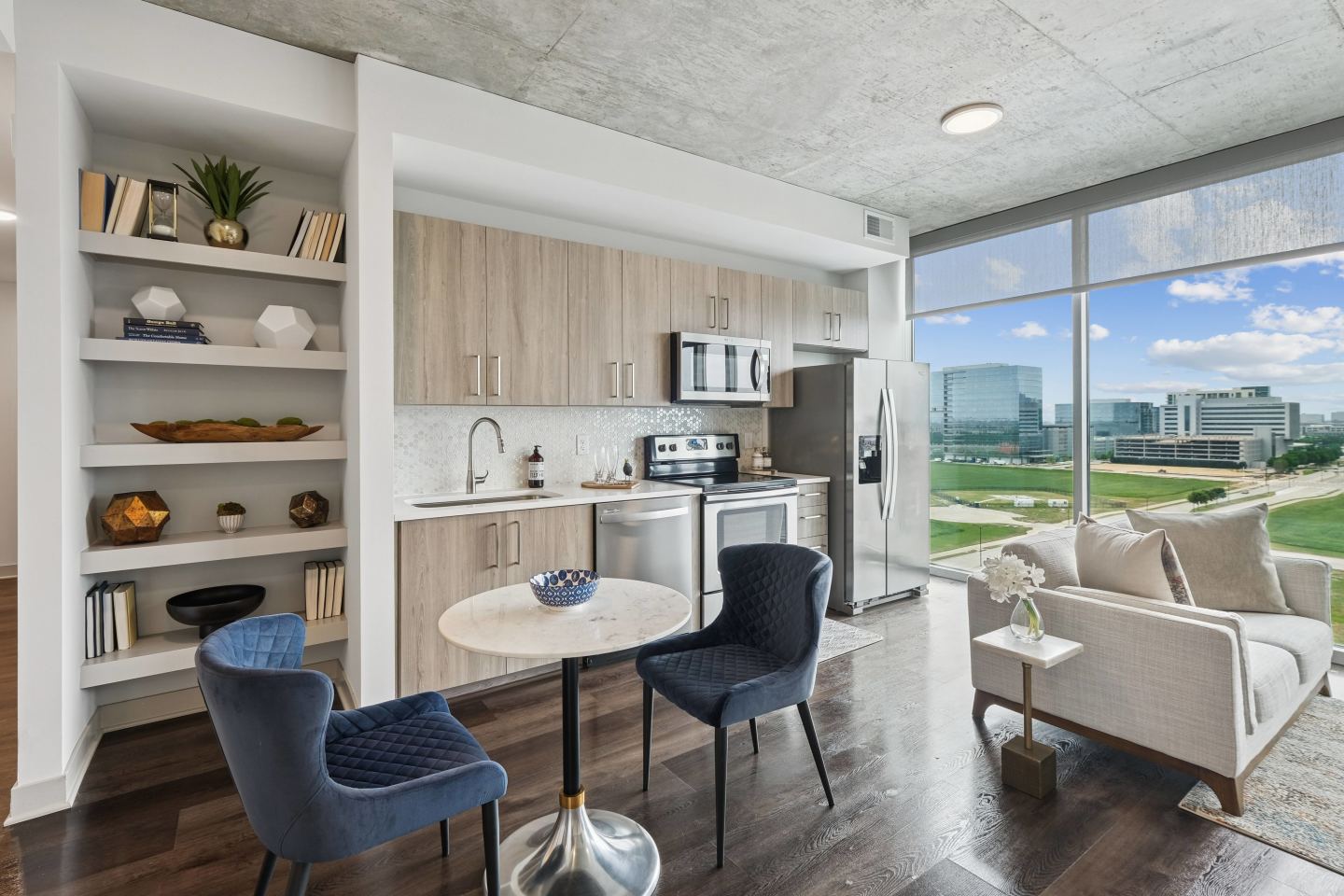Skyhouse Frisco Station Image 7
