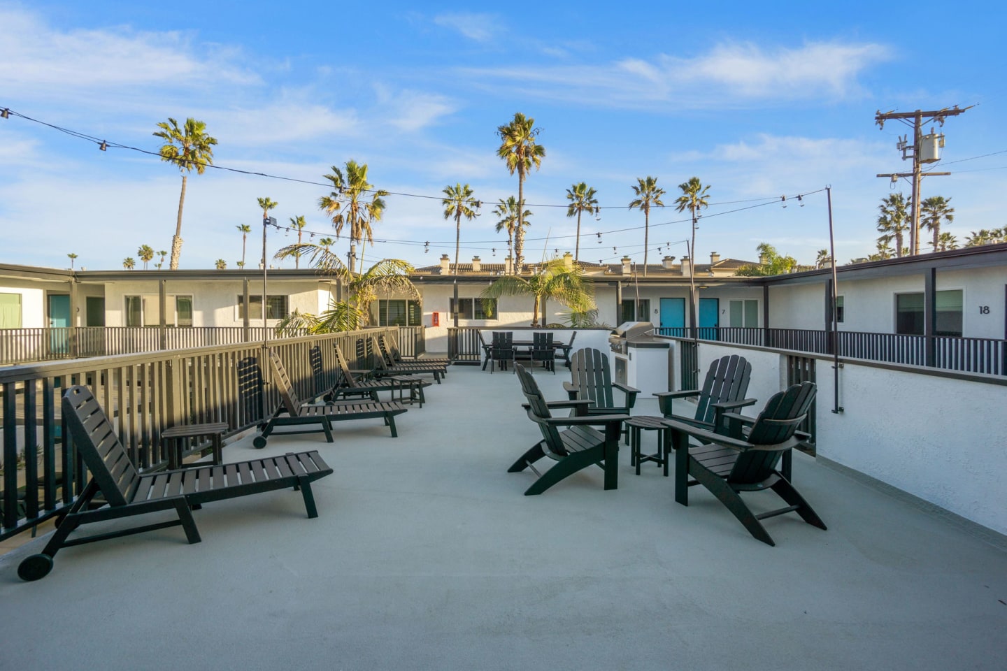 Ocean Breeze Terrace Image 35