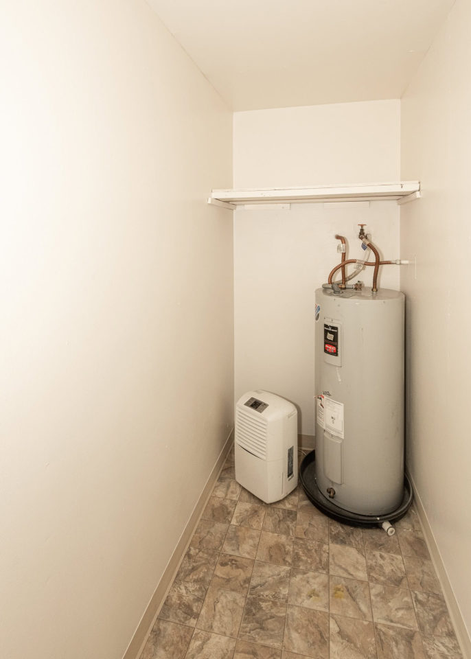 Churchill Gardens Apartments Image 33