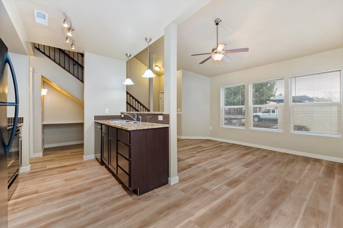 Bowery Point Townhomes Image 10
