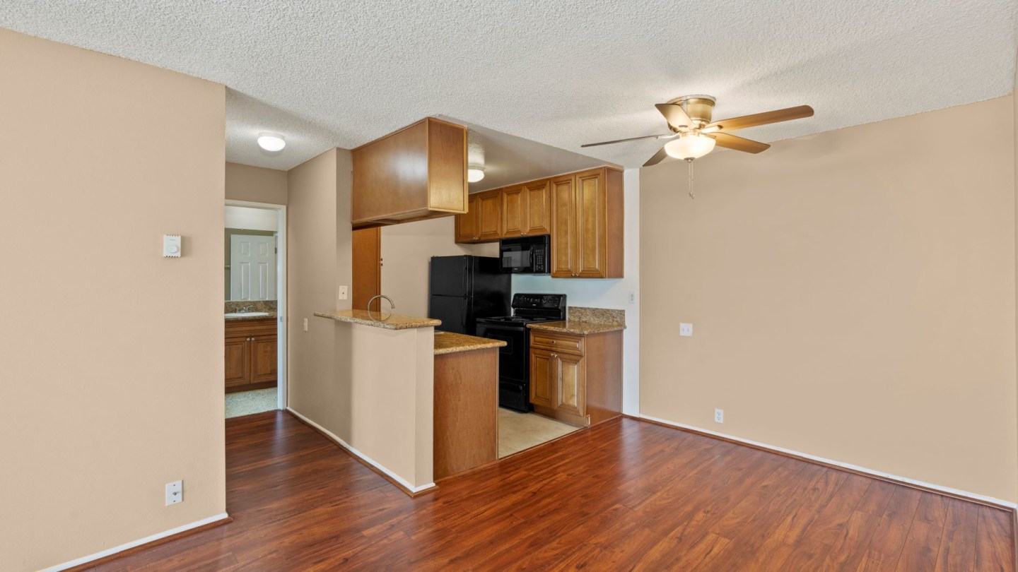 Vista Apartments Image 21